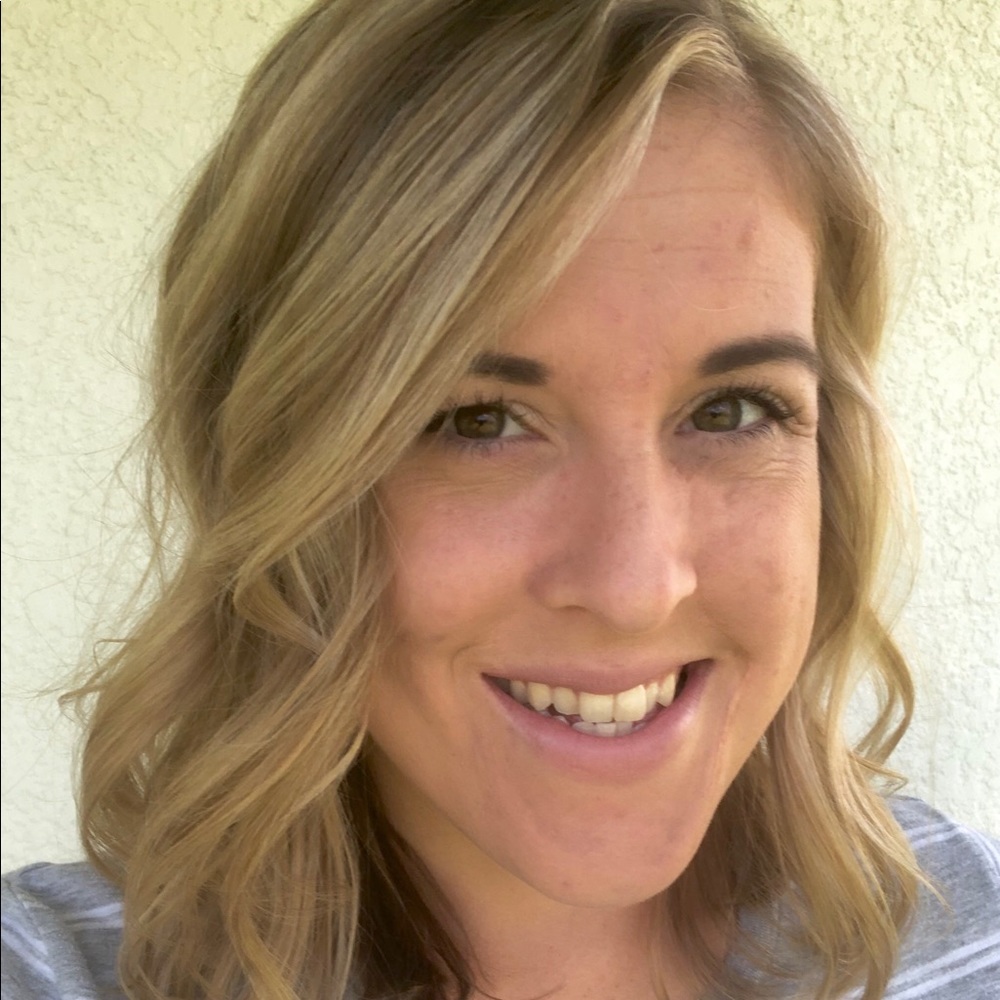 Meet your Posher, Kelli